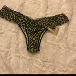 NWT Hanky Panky Neon Cheetah Print Low Rise